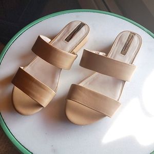 Kenneth Cole tan leather sandals 7 and a 1/2 new